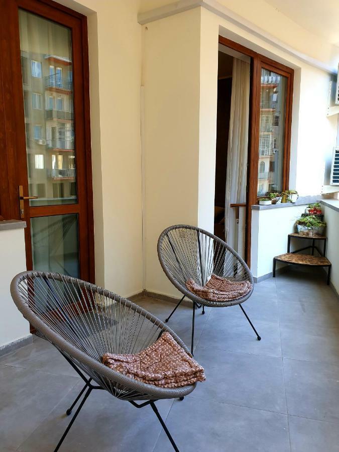 Tbilisi Apart Екстериор снимка